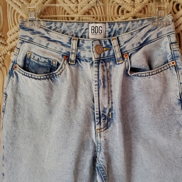 Urban Outfitters High Rise Jeans - Picture 4 of 6